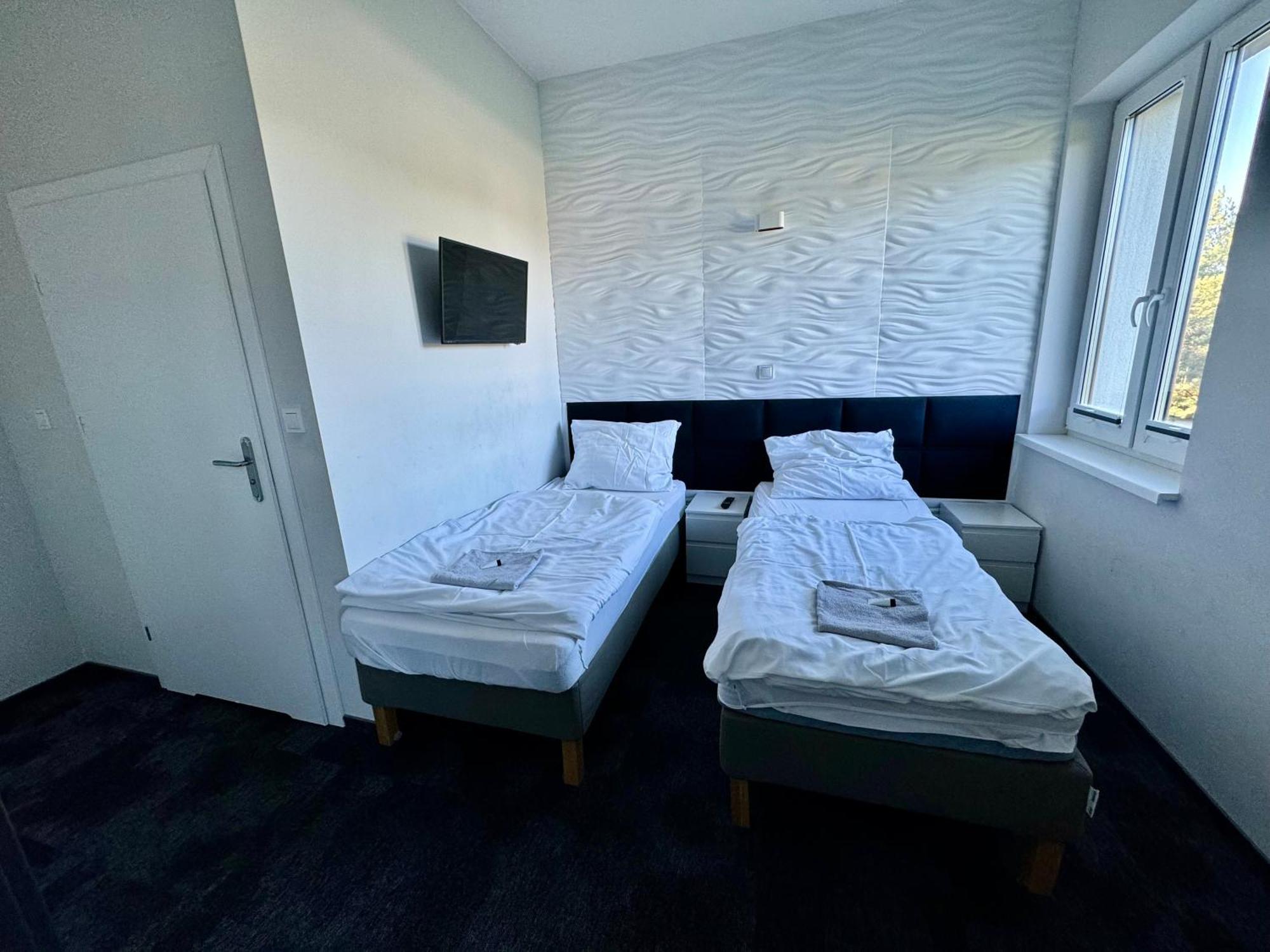 Hotel Lesny Korne Bagian luar foto